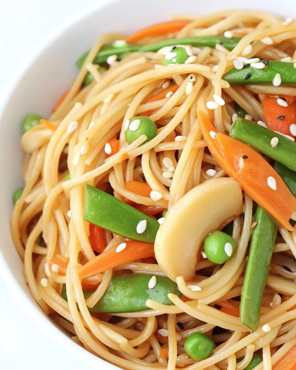 Easy Asian Spaghetti with Garlic and Vegetables recipe photo